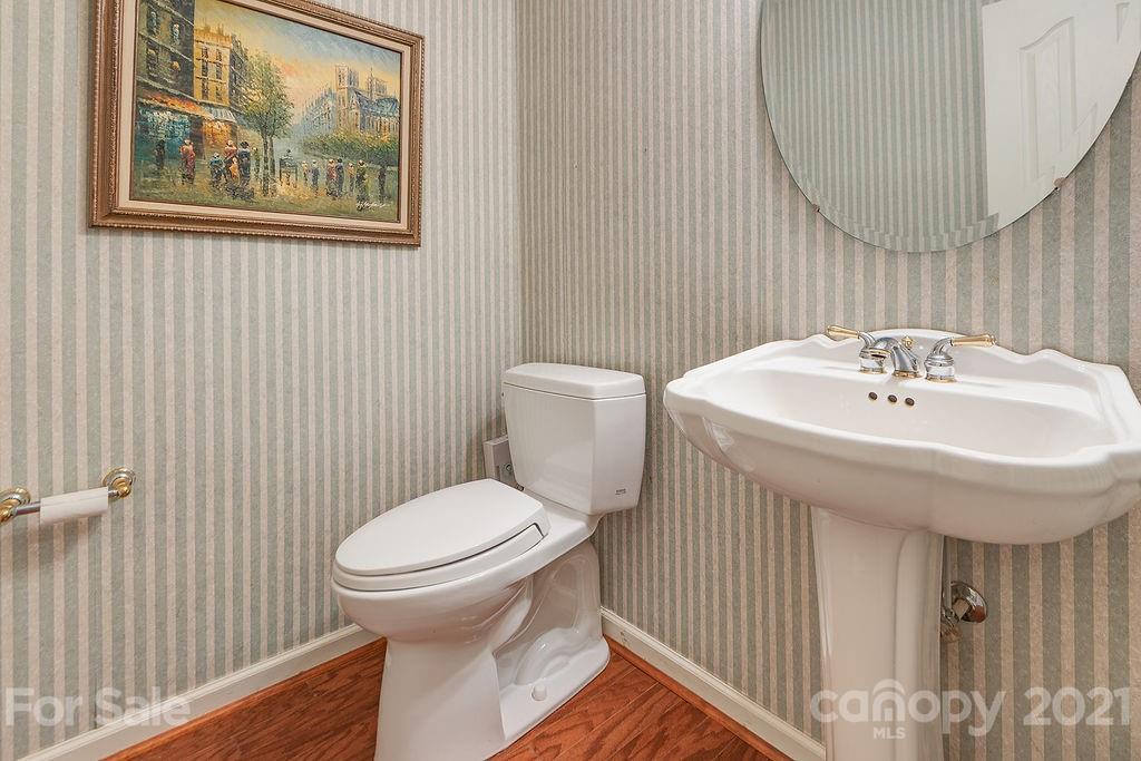 2 Stonebridge Drive Asheville NC 28805