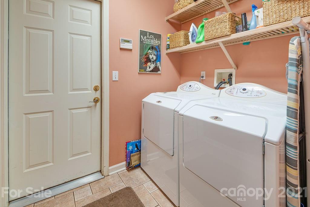 2 Stonebridge Drive Asheville NC 28805