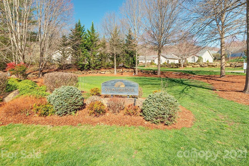 2 Stonebridge Drive Asheville NC 28805
