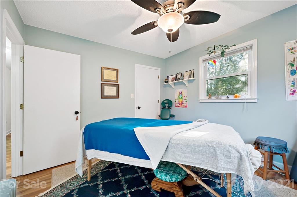 567 Bee Tree Road Swannanoa NC 28778