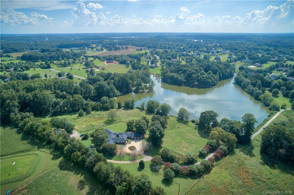 190 Baymount Acres Drive Statesville NC 28625