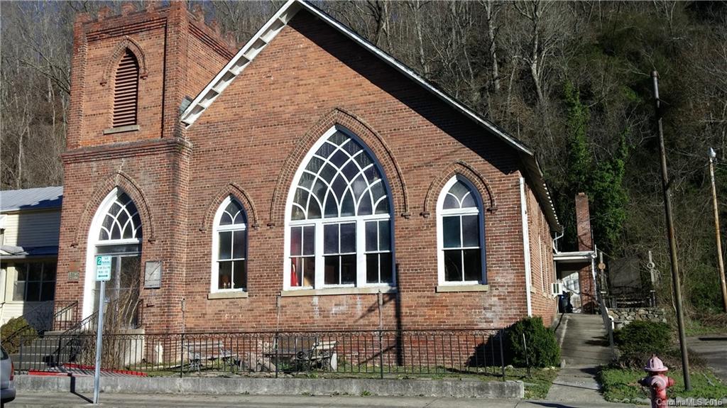 68 N Main Street Marshall NC 28753