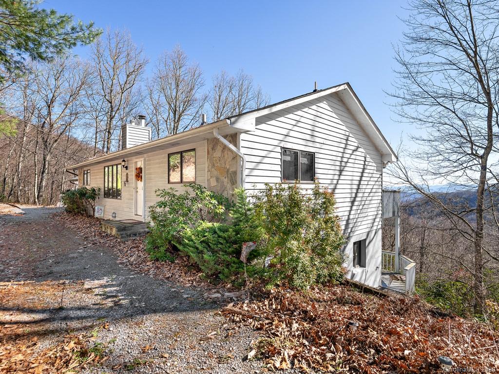 97 Crows Nest Drive Waynesville NC 28785