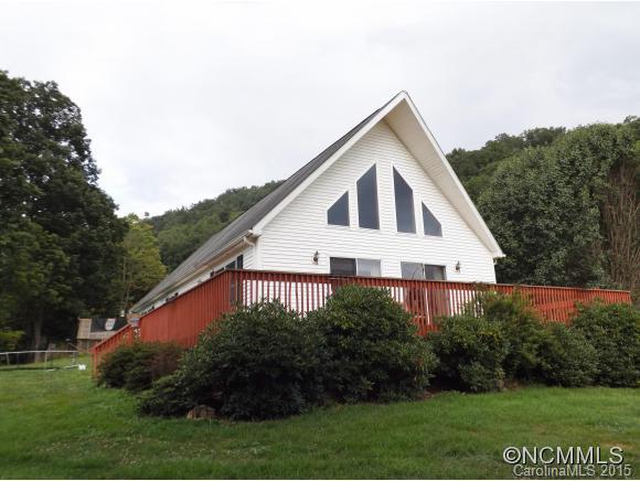 742 Silvers Cove Road Clyde NC 28721
