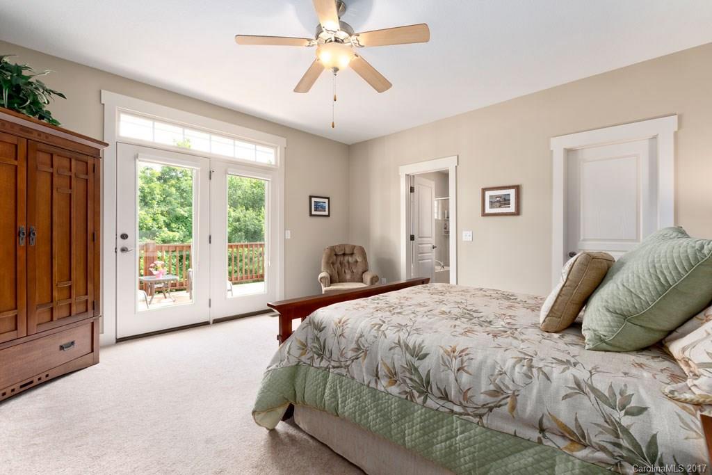 15 Craftsman Circle Asheville NC 28805