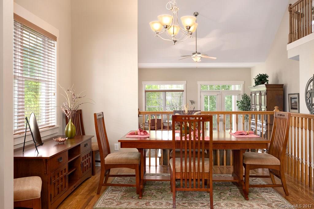 15 Craftsman Circle Asheville NC 28805