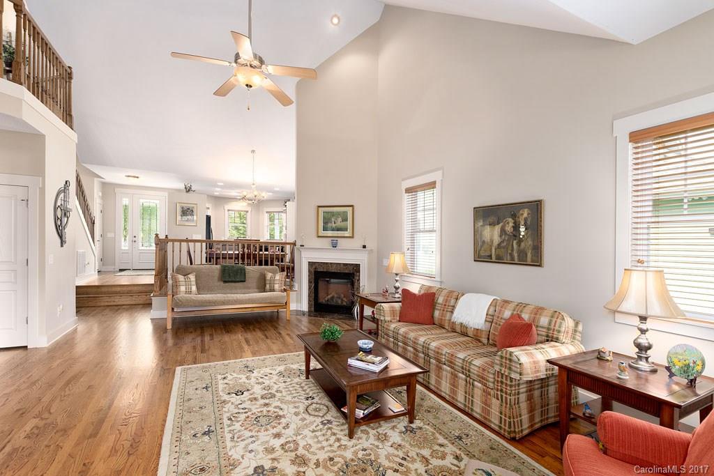 15 Craftsman Circle Asheville NC 28805