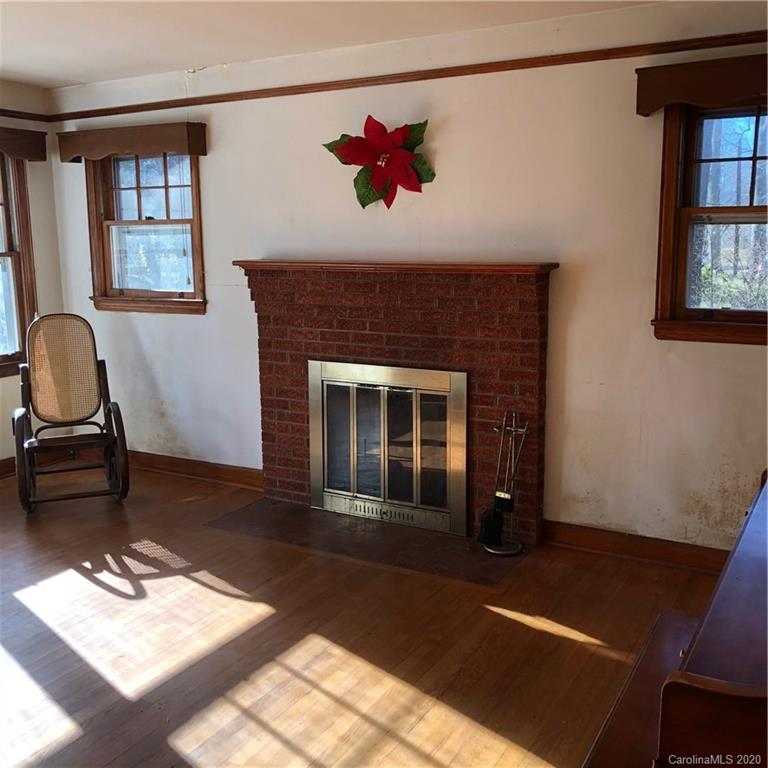 21 Evergreen Avenue Asheville NC 28806