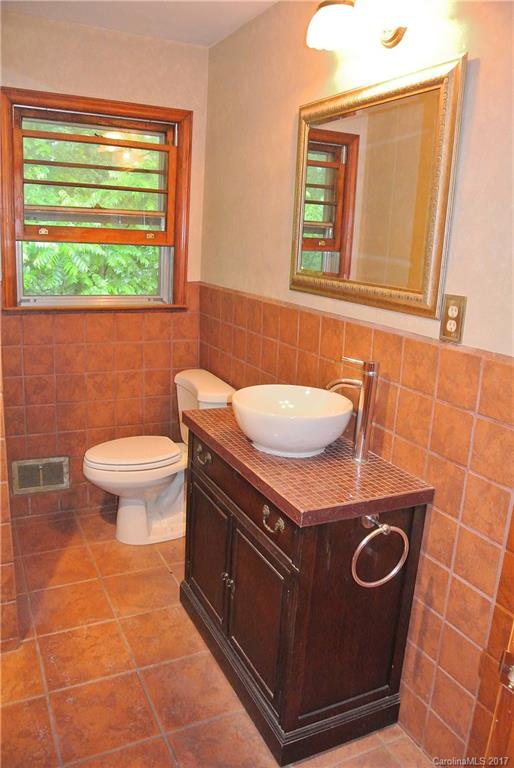 34 Wilshire Drive Asheville NC 28806