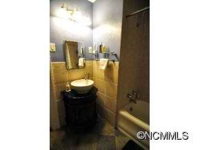 51 Covington Street Asheville NC 28806