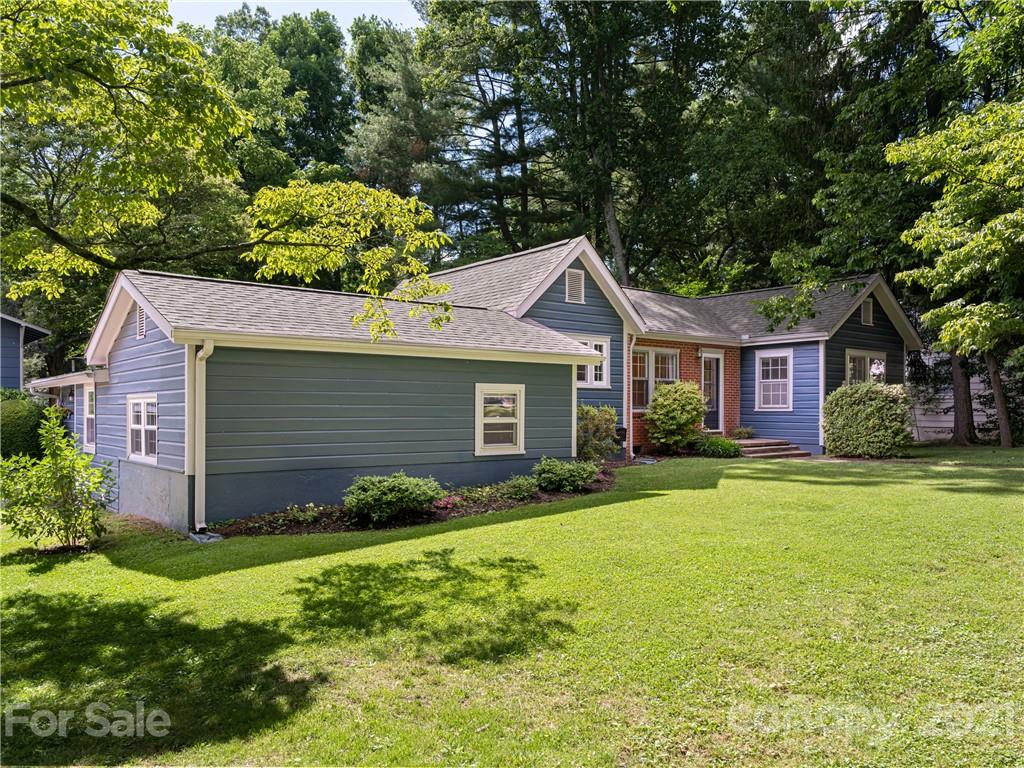 32 Linden Street Arden NC 28704