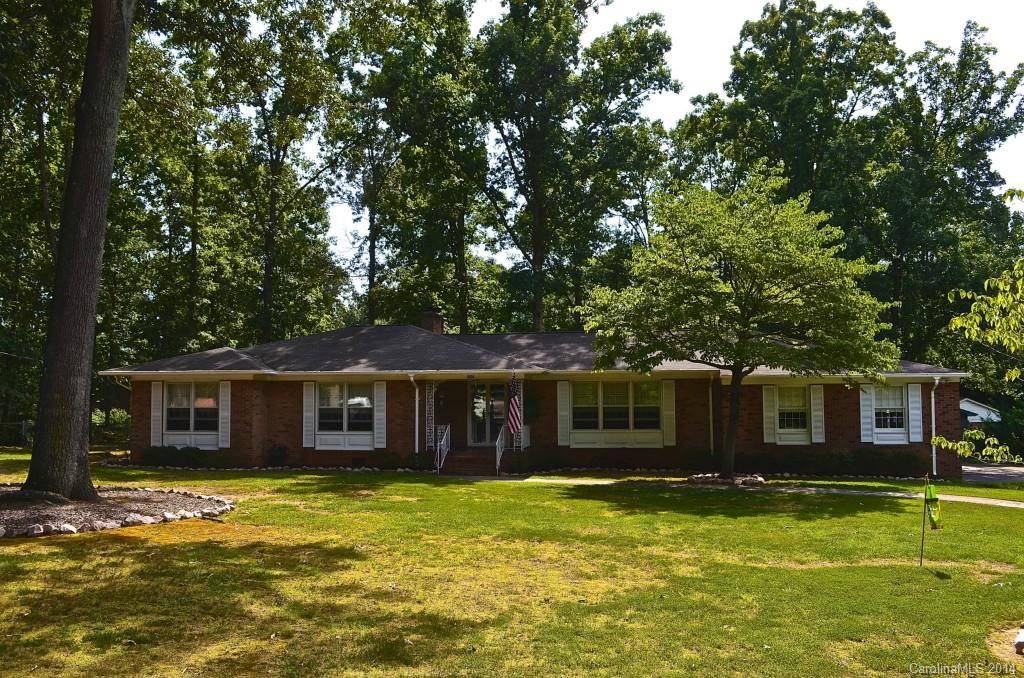 1004 Lakewood Drive Monroe NC 28112