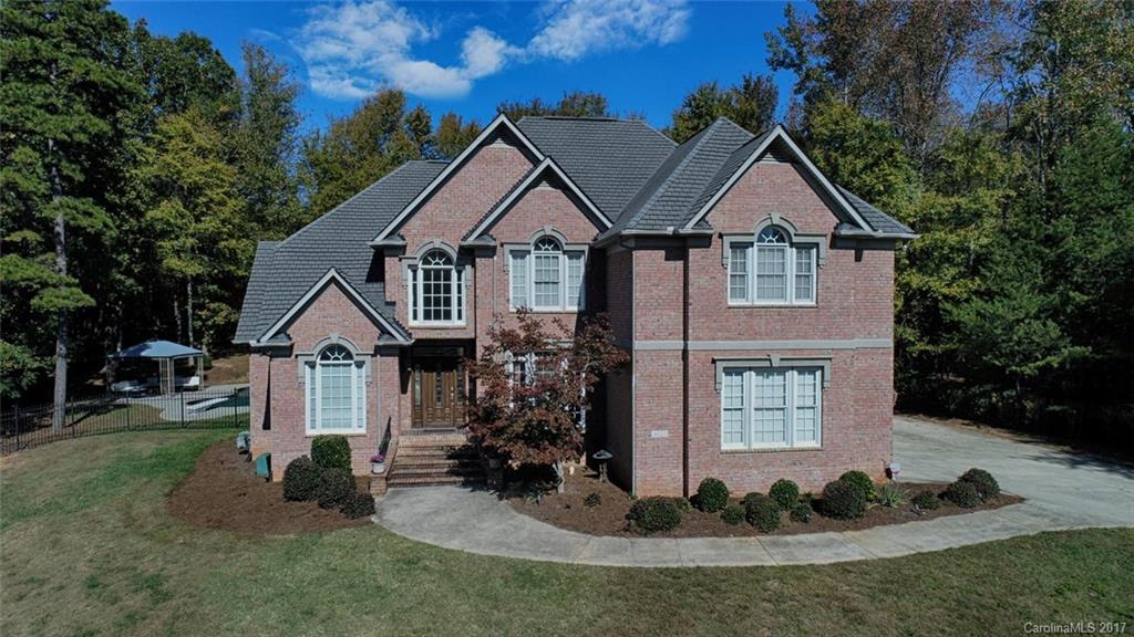 4022 Lamington Road Matthews NC 28105