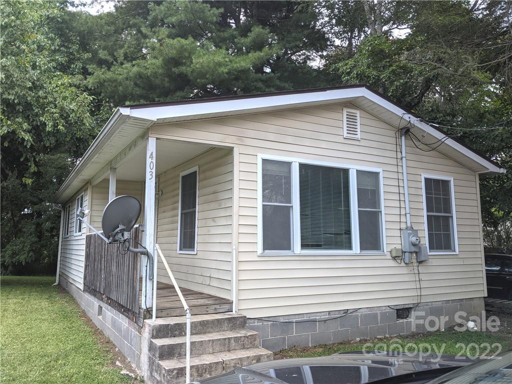 403 Harris Street Hendersonville NC 28792
