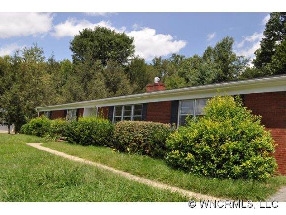 35 Braddock Way Asheville NC 28803