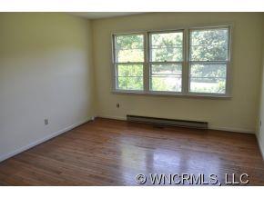 35 Braddock Way Asheville NC 28803
