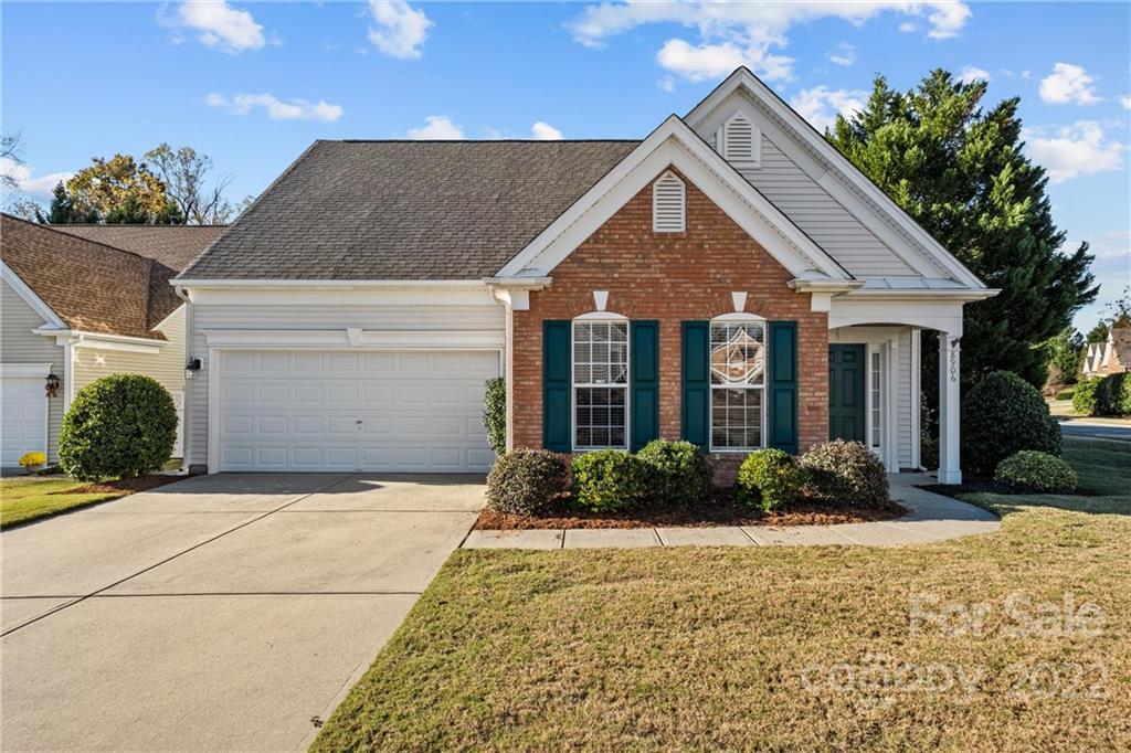 8906 Heron Glen Drive Charlotte NC 28269