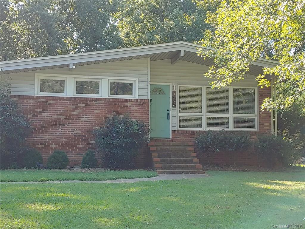 1420 Briarfield Drive Charlotte NC 28205