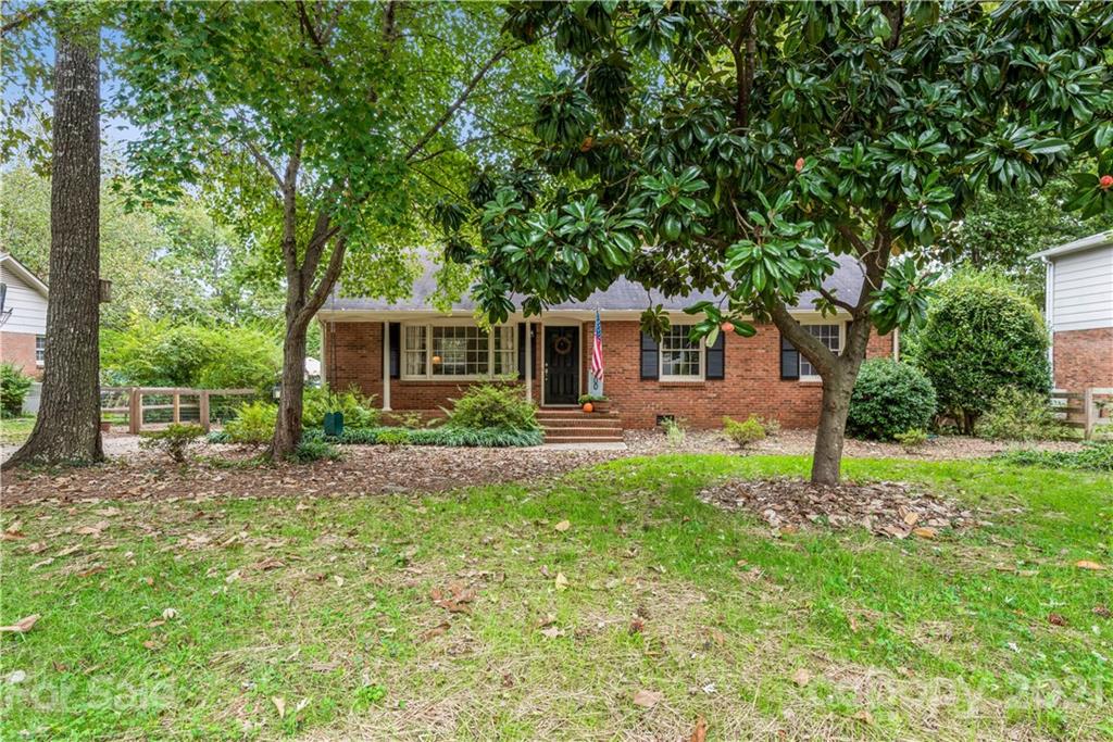 600 Deer Creek Drive Matthews NC 28105