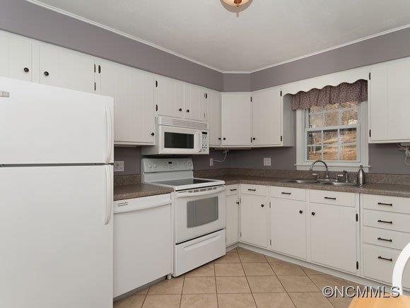 215 Northeast Avenue Swannanoa NC 28778