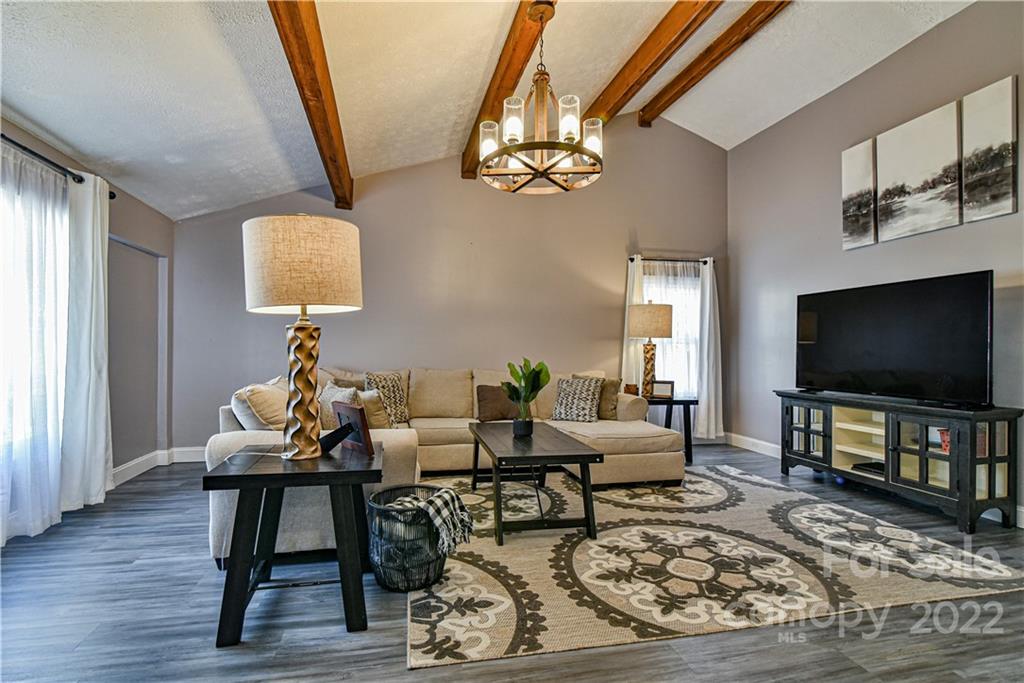 9 Kildare Place Asheville NC 28806