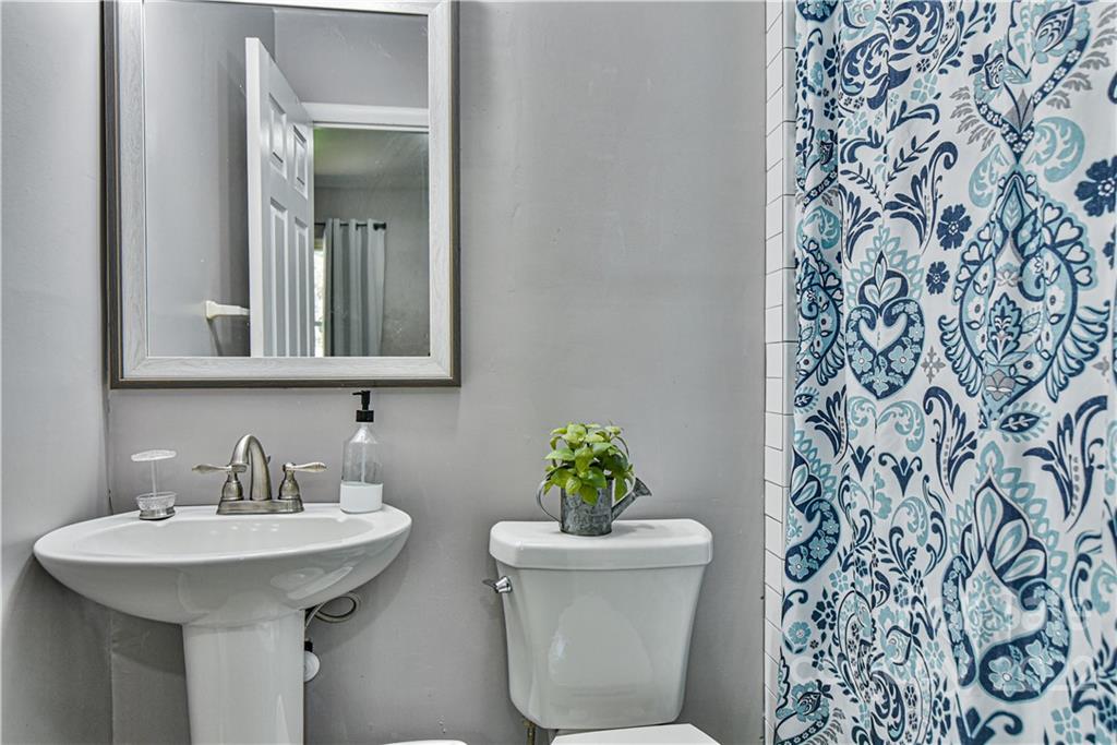 9 Kildare Place Asheville NC 28806