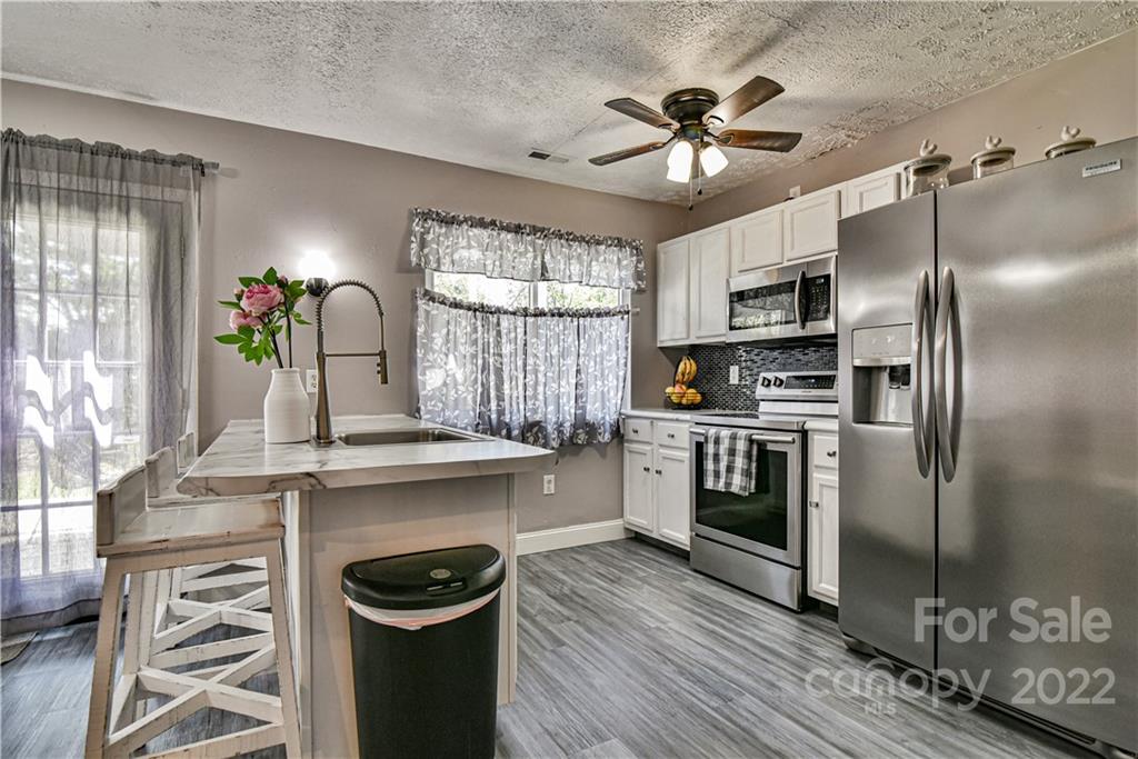 9 Kildare Place Asheville NC 28806