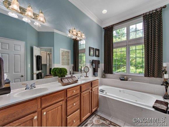 5 Birkdale Drive Weaverville NC 28787