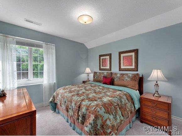 5 Birkdale Drive Weaverville NC 28787