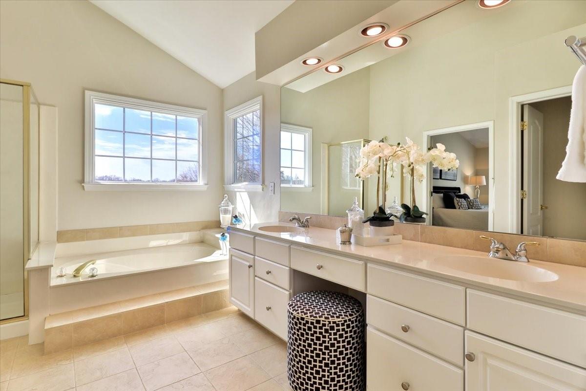 2716 Providence Spring Lane Charlotte NC 28270