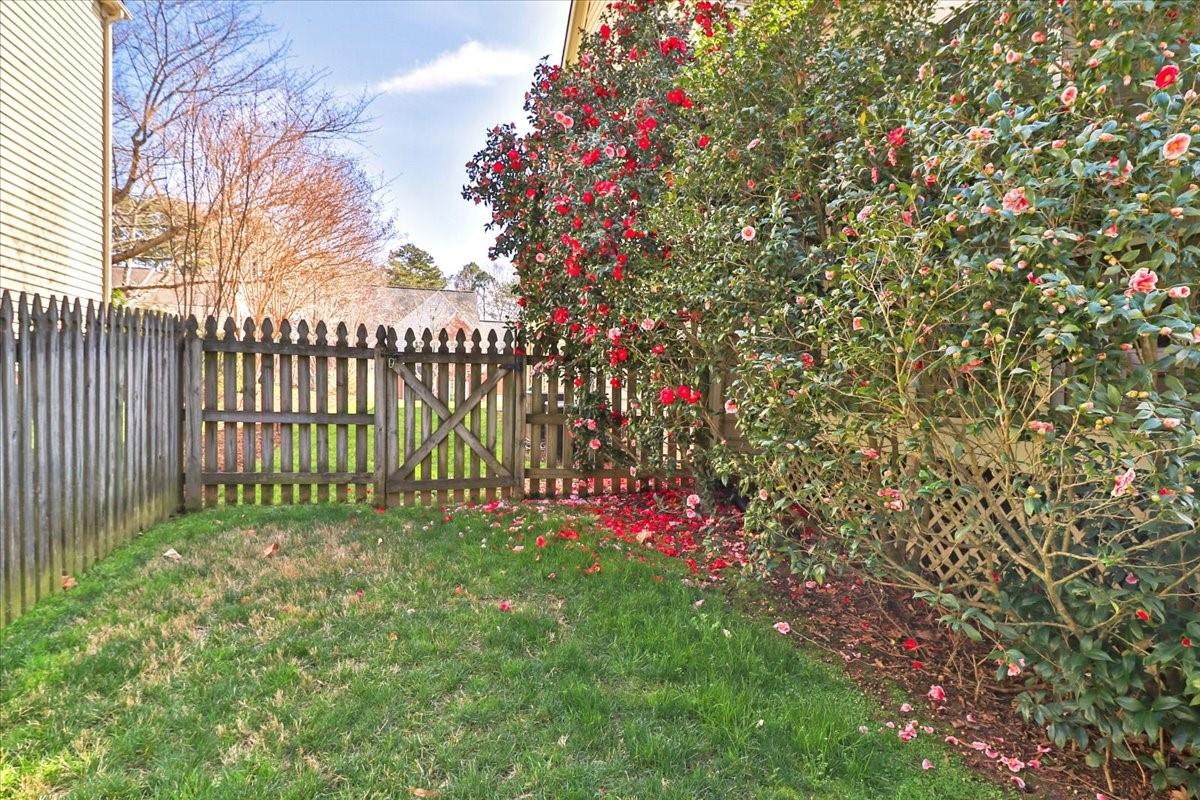 2716 Providence Spring Lane Charlotte NC 28270