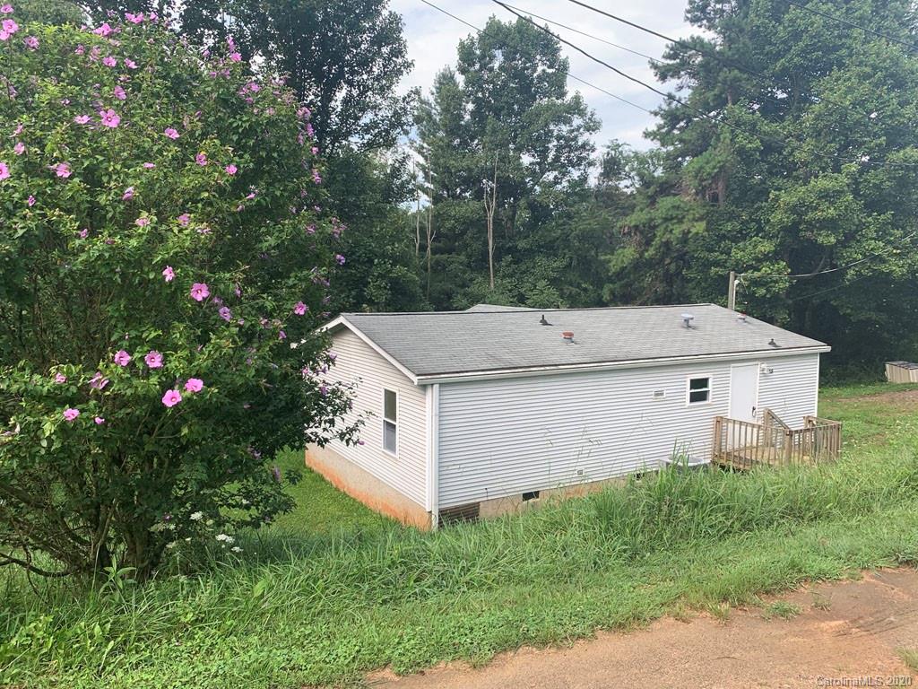 19 Harkins Lane Marshall NC 28753