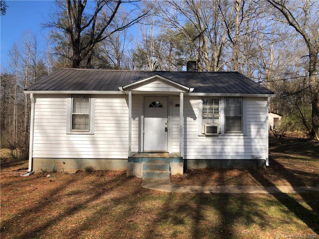 1228 Wilmington Avenue Statesville NC 28677