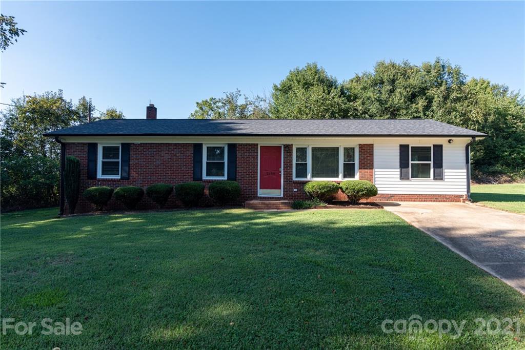 2198 Little Coulters Church Road Newton NC 28658