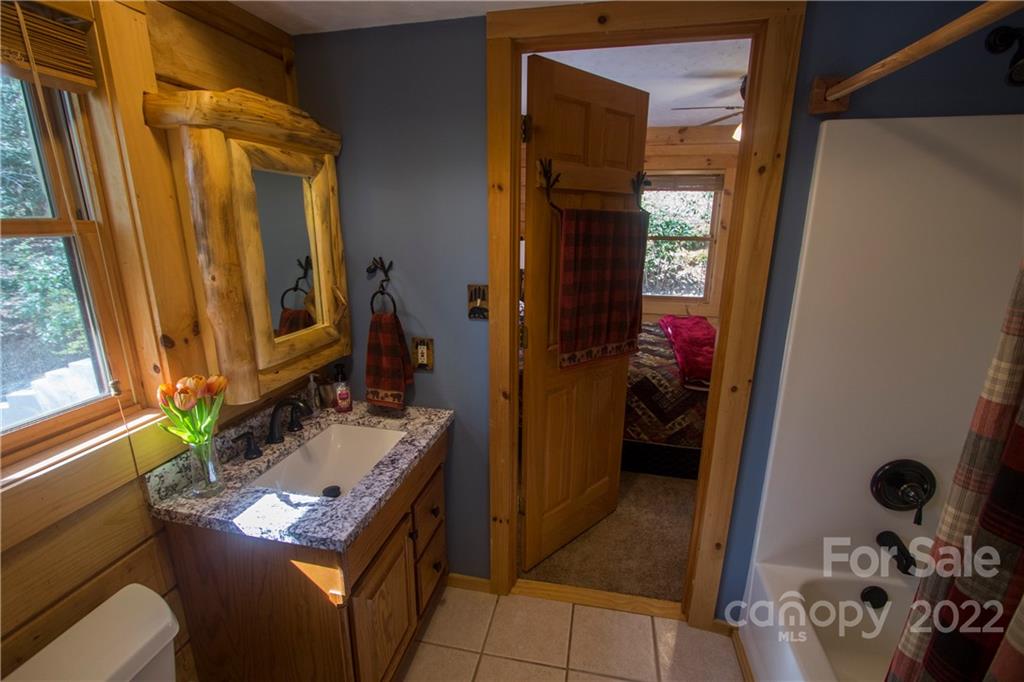 95 Audria Drive Candler NC 28715
