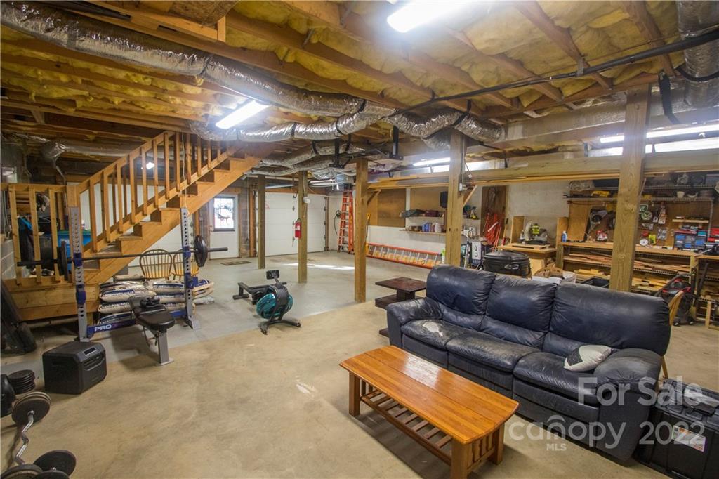 95 Audria Drive Candler NC 28715