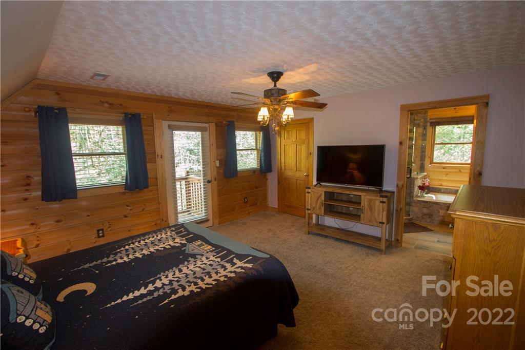 95 Audria Drive Candler NC 28715