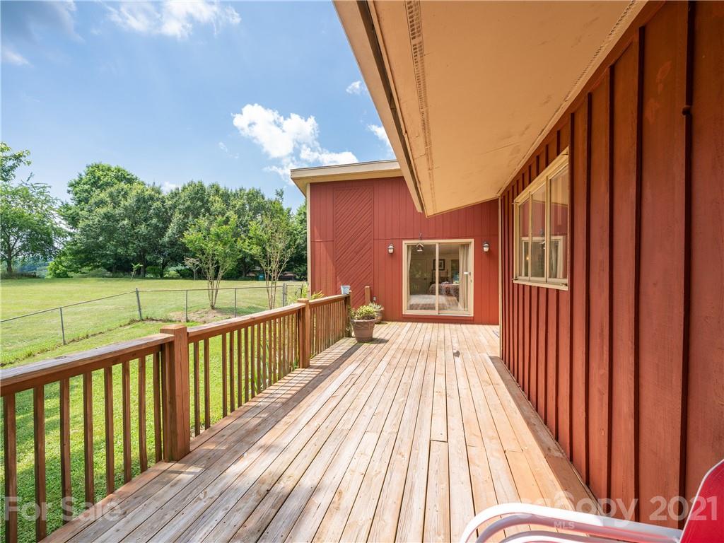 67 Panorama Drive Asheville NC 28806