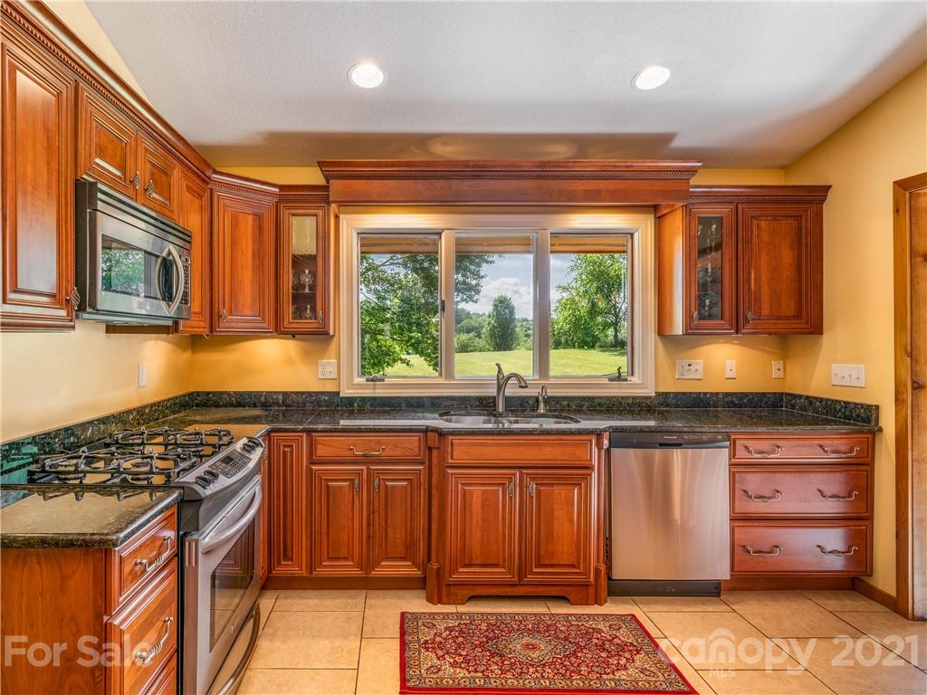 67 Panorama Drive Asheville NC 28806