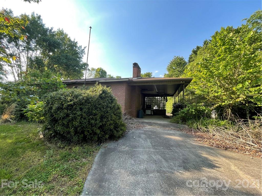 123 Valley View Street Morganton NC 28655