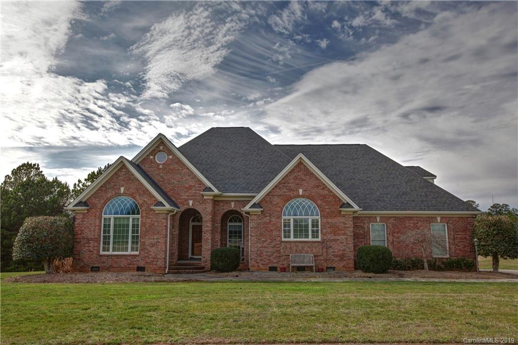 1104 Leigh Court Stanley NC 28164