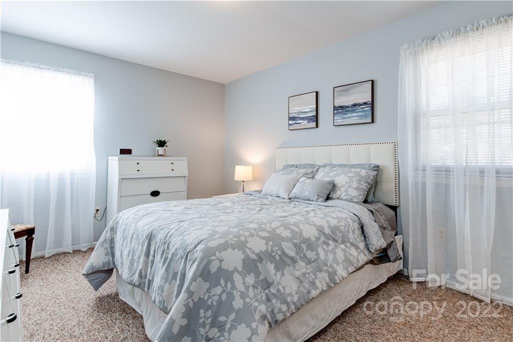 318 Donnybrook Drive Asheville NC 28806