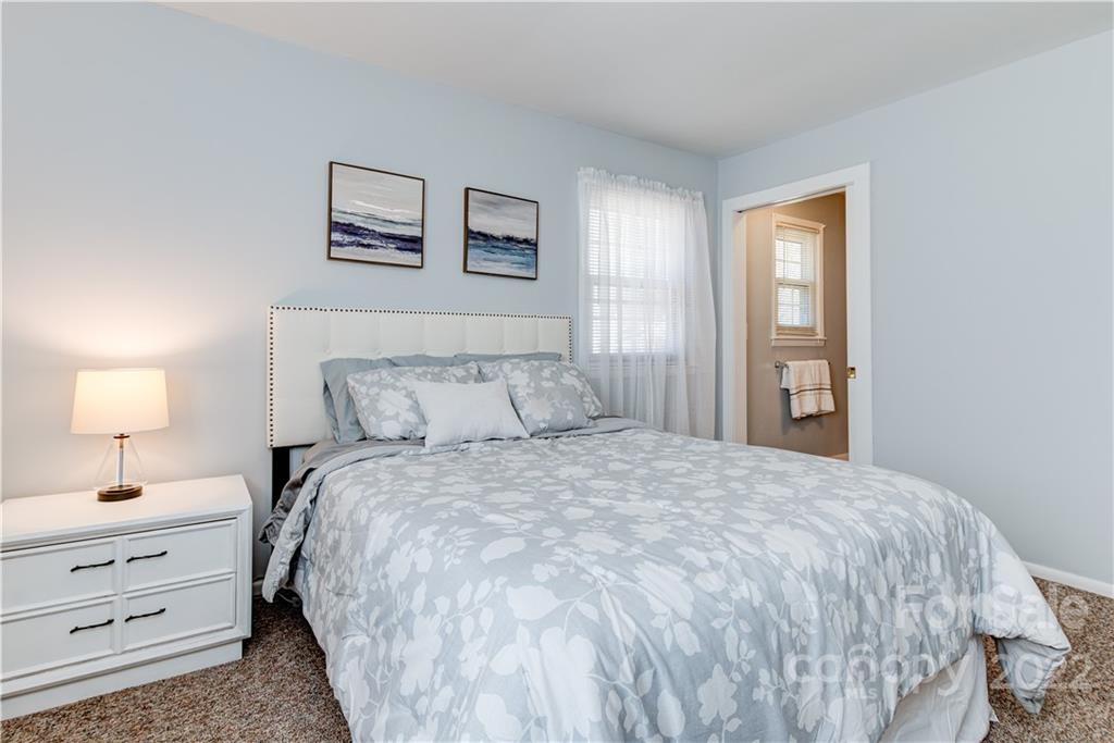 318 Donnybrook Drive Asheville NC 28806