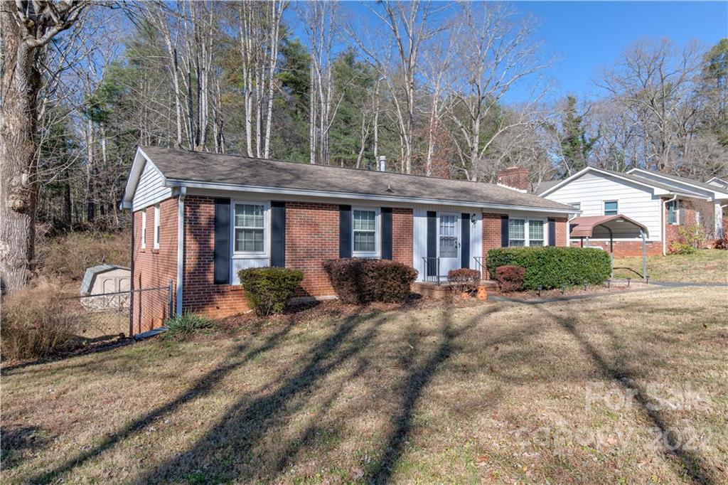 318 Donnybrook Drive Asheville NC 28806