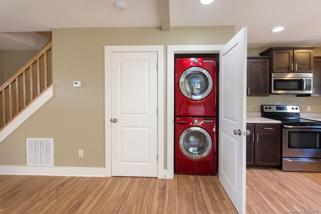 14 Woodland Drive Asheville NC 28806