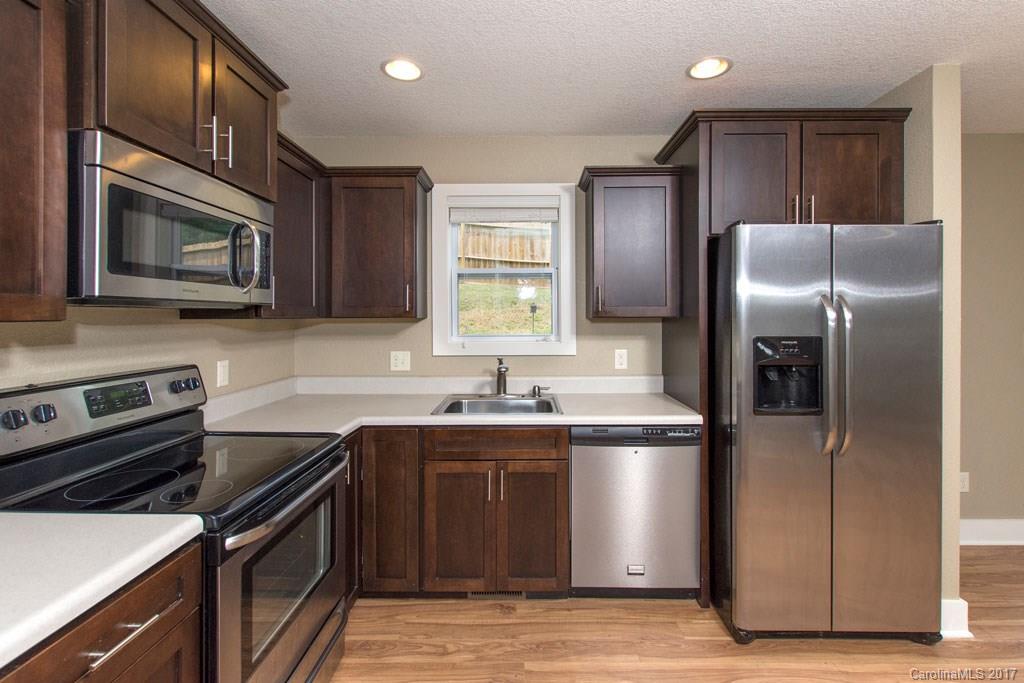14 Woodland Drive Asheville NC 28806