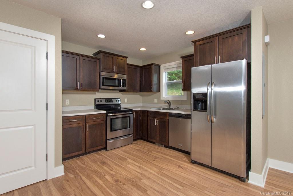 14 Woodland Drive Asheville NC 28806