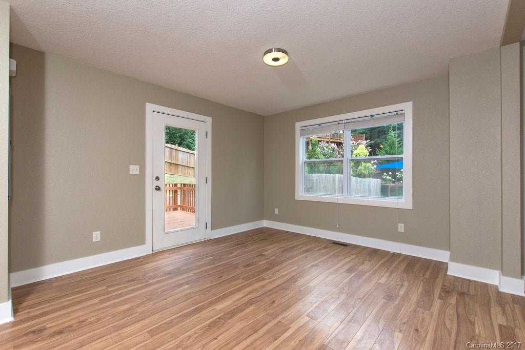 14 Woodland Drive Asheville NC 28806
