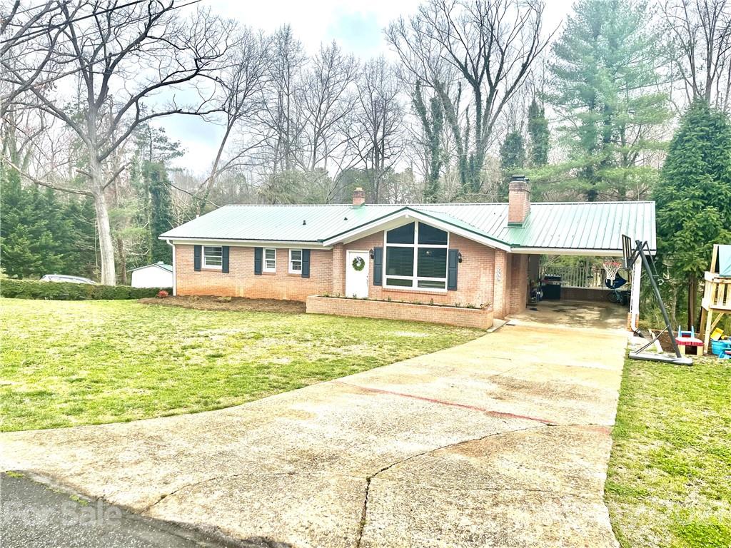 2360 13th Street Drive NE Hickory NC 28601