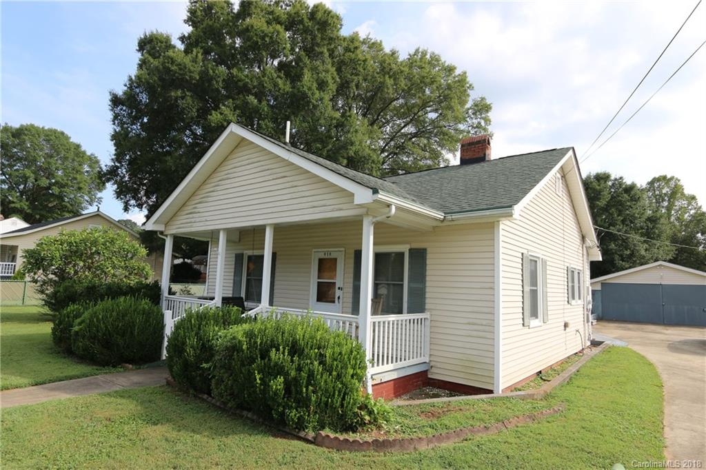 919 Noles Drive Mount Holly NC 28120